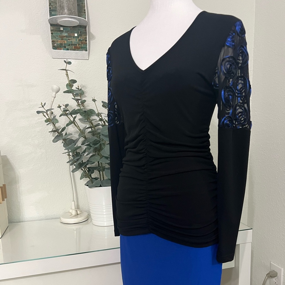 Complete Outfit, Blouse and Skirt - S/M - Picture 7 of 15